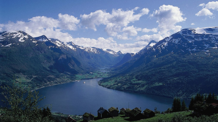 Majestic Fjordland Image 4